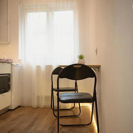 Visit Apartment *